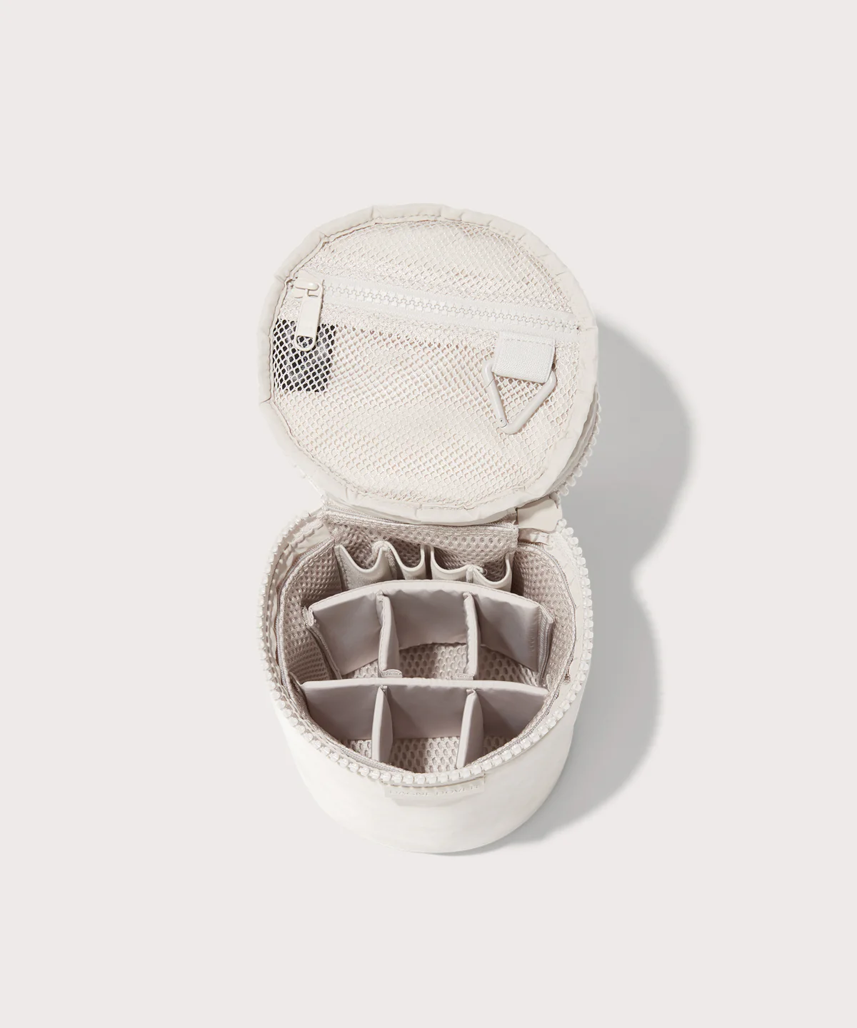 Mila Toiletry Organizer in Moonbeam, Large - Image 8