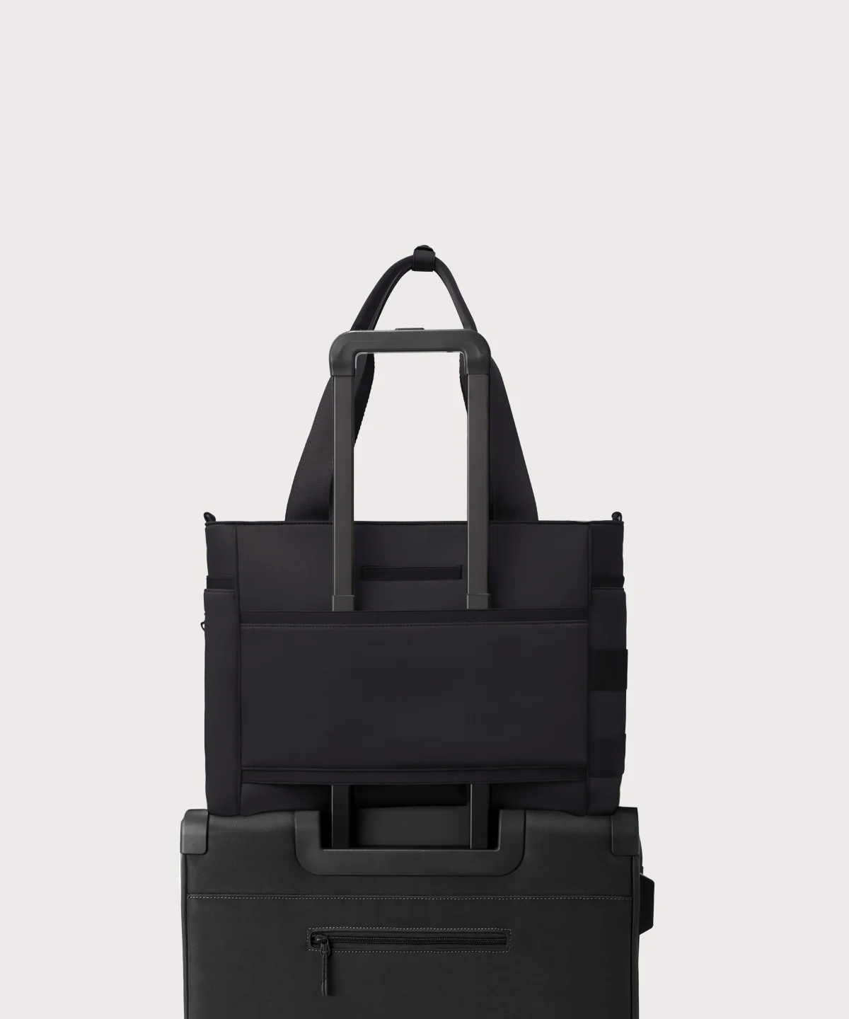 Wade Diaper Tote in Onyx - Image 8